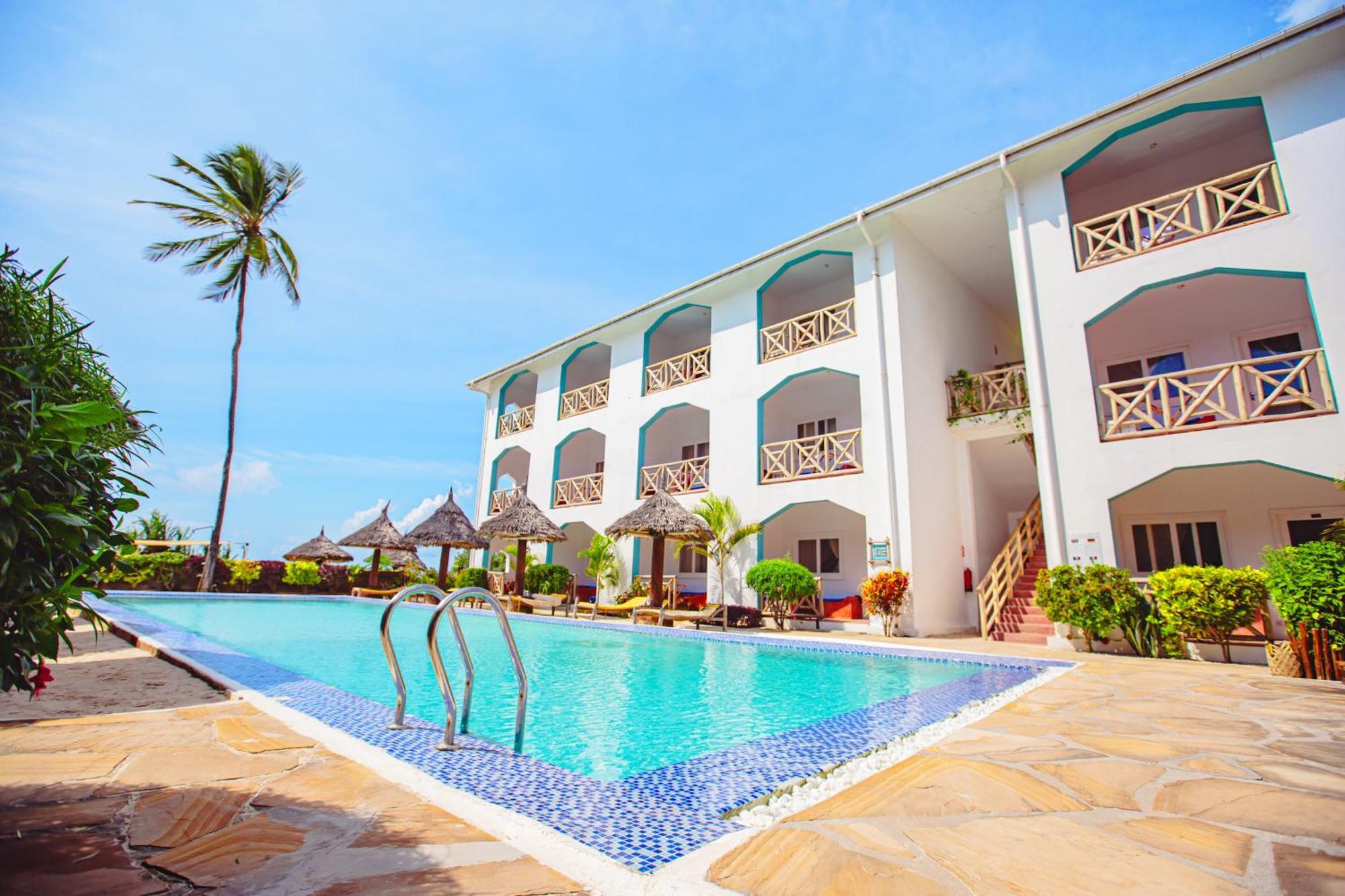 Ahg Sun Bay Mlilile Beach Hotel Matemwe  Eksteriør billede